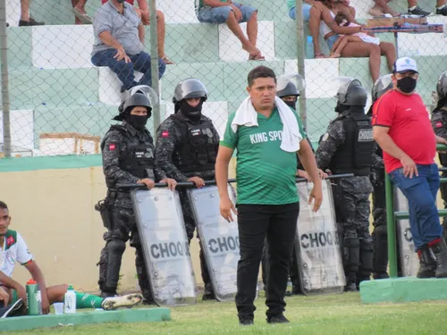 
				
					Diante de sua torcida, Sousa recebe o Sampaio Corrêa de olho no G-4 do Grupo B da Copa do Nordeste
				
				