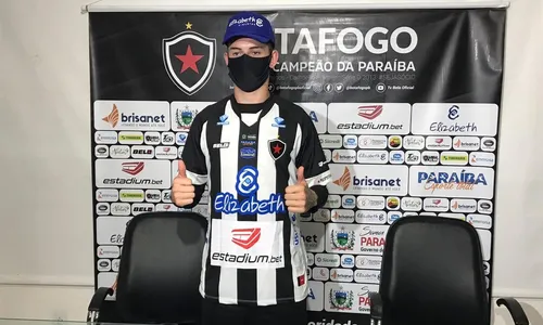 
                                        
                                            Ex-jogador do Botafogo-PB, Cristian pede ajuda ao Governo do Brasil para poder sair da Ucrânia após invasão da Rússia
                                        
                                        