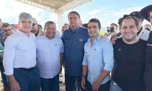 
                                        
                                            Sem Cabo Gilberto e Virgolino, presidente faz visita 'relâmpago' na Paraíba
                                        
                                        