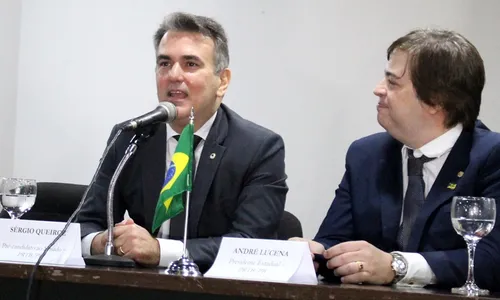 
                                        
                                            Sérgio Queiroz terá os eleitores bolsonaristas e aqueles "cansados" dos políticos tradicionais
                                        
                                        