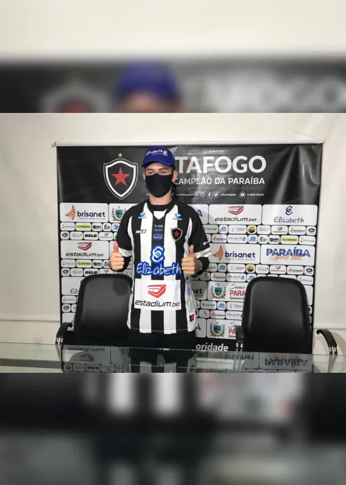 
                                        
                                            Ex-jogador do Botafogo-PB, Cristian pede ajuda ao Governo do Brasil para poder sair da Ucrânia após invasão da Rússia
                                        
                                        