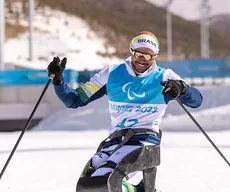 Paraibano Robelson Lula estreia na Paralimpíada de Inverno de Pequim no esqui cross-country