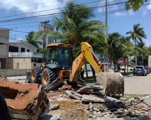 
				
					Desembargador nega pedido da prefeitura de João Pessoa para retomar obra na "Quadra de Manaíra"
				
				