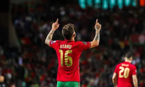 
                                        
                                            Otávio celebra grande atuação pela seleção portuguesa e ganha incentivo de Matheus Cunha e Tiquinho Soares
                                        
                                        