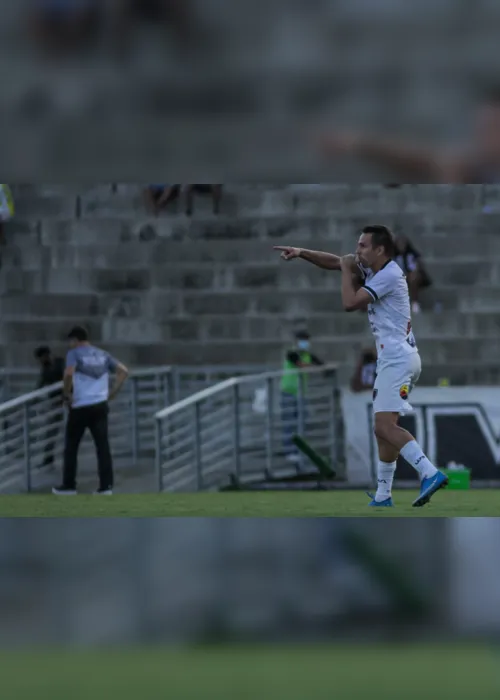 
                                        
                                            Bruno Ré avalia que empolgação do Auto Esporte-PB engrandece ainda mais a vitória do Botafogo-PB
                                        
                                        