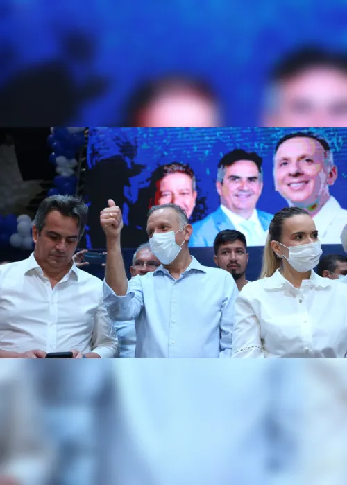 
                                        
                                            Para se encaixar no perfil da chapa de João, Progressistas terá que negar Bolsonaro por três vezes
                                        
                                        