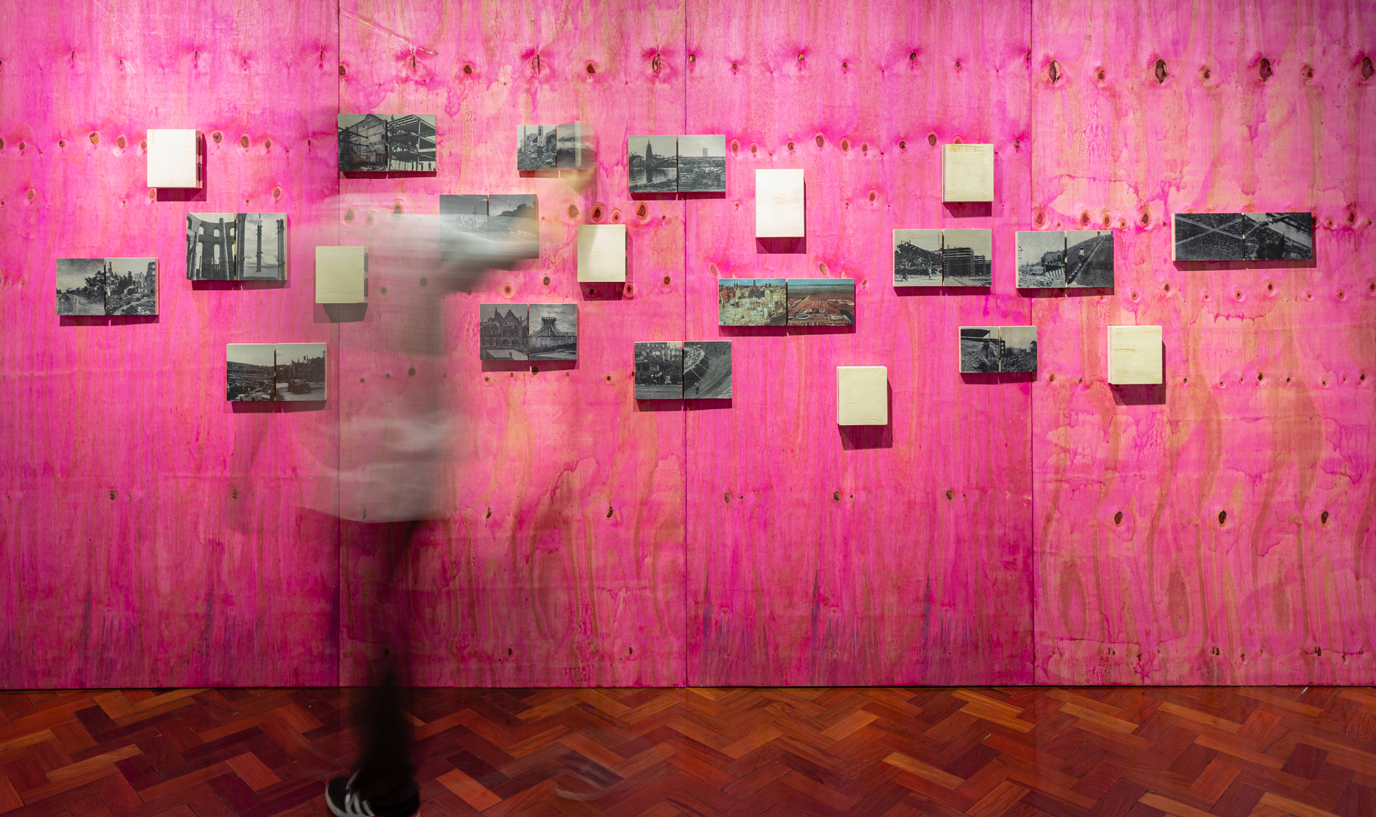 Eu-mulher artista: conheça o trabalho de Iris Helena