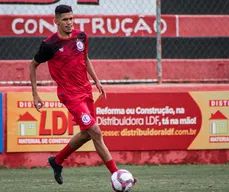 Jeferson Lima espera boa estreia do Campinense na Série C e quer se firmar no time titular
