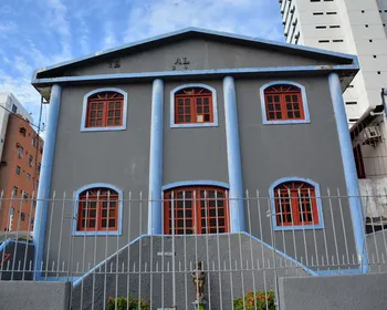 Prédio do Teatro Ednaldo do Egypto é colocado à venda em João Pessoa