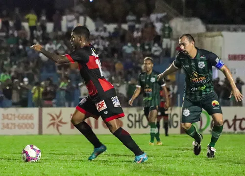 
				
					Nacional de Patos e SP Crystal duelam pela repescagem do Campeonato Paraibano
				
				