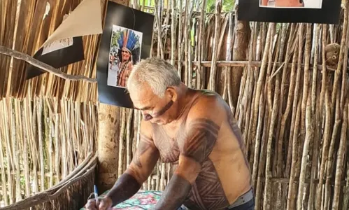 
                                        
                                            Fotógrafa realiza exposição sobre indígenas Potiguara em Baía da Traição
                                        
                                        