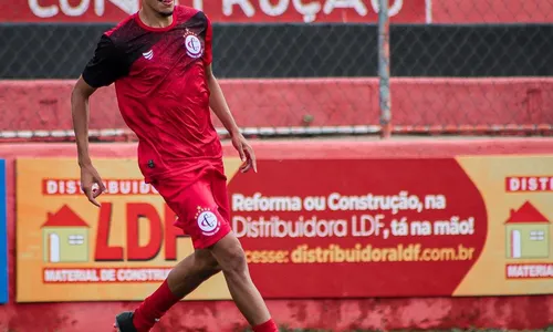 
                                        
                                            Jeferson Lima espera boa estreia do Campinense na Série C e quer se firmar no time titular
                                        
                                        