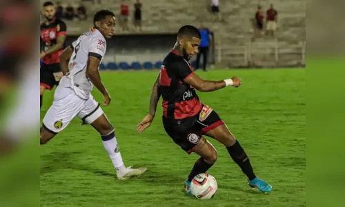 
				
					Campinense sai na frente, mas apenas empata com a Aparecidense pela Série C do Campeonato Brasileiro
				
				