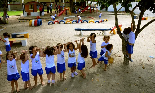 
                                        
                                            UFCG lança edital para seleção de alunos novatos para integrar educação infantil da instituição
                                        
                                        