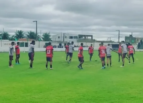 
				
					Jogo entre São Paulo Crystal e Retrô pela Série D é remarcado para o domingo
				
				