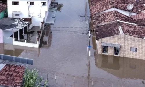 
                                        
                                            Rio Tinto registra alagamentos por causa das fortes chuvas na Paraíba
                                        
                                        