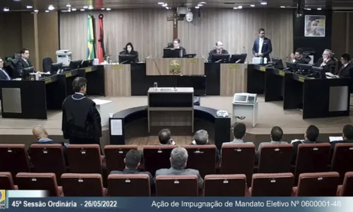 
                                        
                                            TRE da Paraíba cassa mandatos de três deputados estaduais e uma suplente; cabe recurso
                                        
                                        