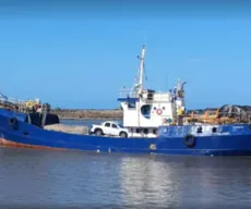 Marinha localiza dois corpos após embarcação afundar na Paraíba