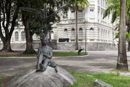 
				
					140 anos de Augusto dos Anjos: 14 fatos sobre vida e obra do poeta paraibano
				
				