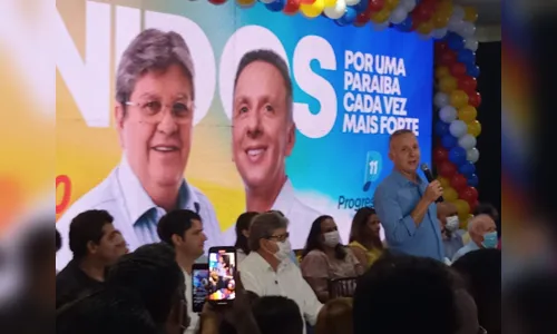 
				
					Aguinaldo Ribeiro opta por disputar Câmara Federal e Progressistas vai indicar o vice de João Azevêdo
				
				