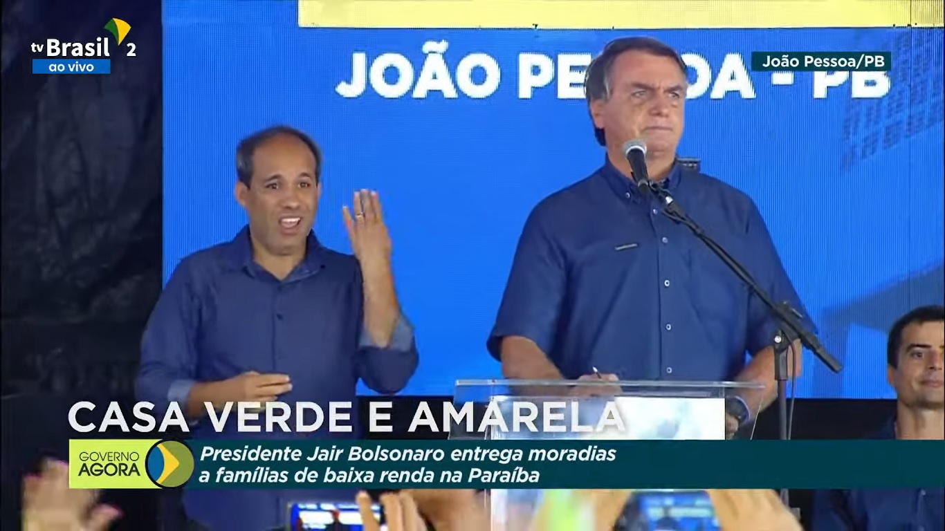 
                                        
                                            Em João Pessoa, Bolsonaro diz que está numa "luta do bem contra o mal"
                                        
                                        