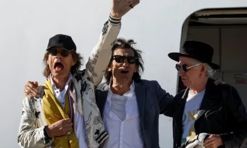 
                                        
                                            Os Rolling Stones, 60 anos, os vivos, os mortos e o fim da estrada
                                        
                                        