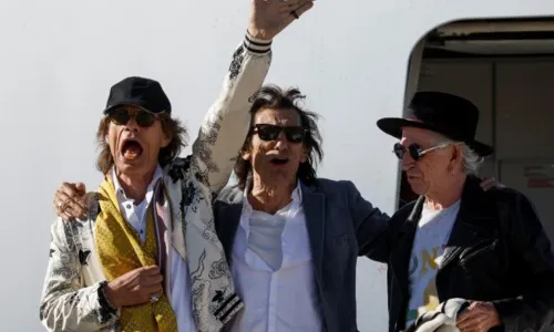 
				
					Os Rolling Stones, 60 anos, os vivos, os mortos e o fim da estrada
				
				