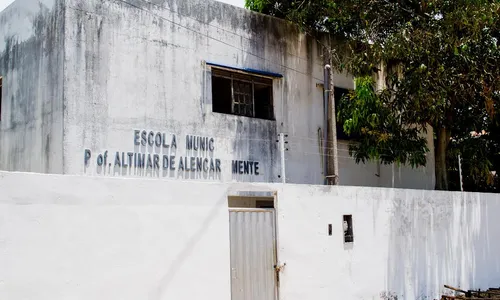 
                                        
                                            Estudantes de escola municipal de Cabedelo estão sem aulas presenciais há mais de dois anos
                                        
                                        