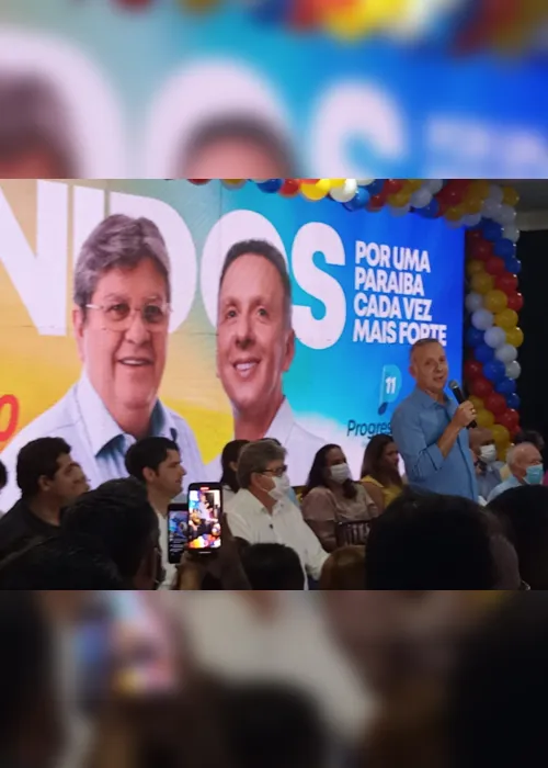 
                                        
                                            Aguinaldo anuncia que vai disputar a reeleição para deputado federal ao lado de Azevêdo; PP indicará a vice
                                        
                                        