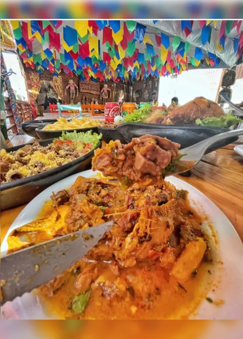 
                                        
                                            Bodódromo: tradição e comida regional
                                        
                                        
