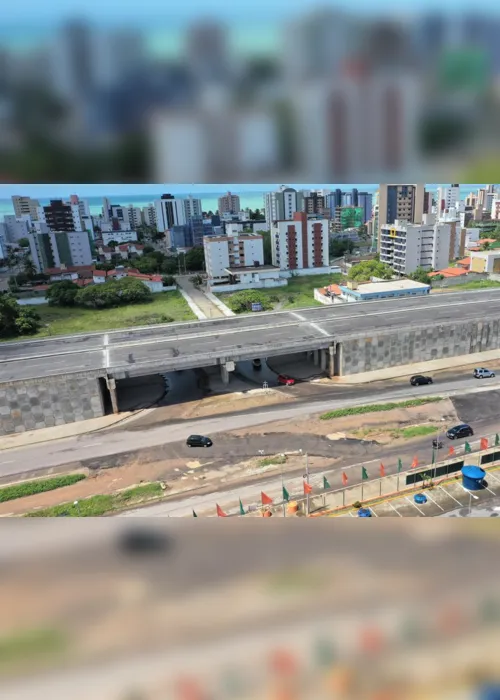 
                                        
                                            Retrato do caos: Paraíba tem 436 obras com recursos federais 'travadas'
                                        
                                        