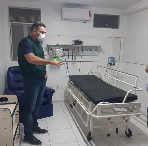 
				
					CRM-PB interdita UTI neonatal e pediátrica de hospital em Campina Grande
				
				