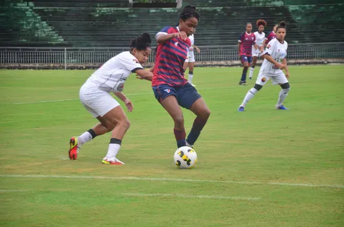 
				
					Botafogo-PB perde para o Fortaleza no Brasileiro Feminino A2 e cai para a 3ª colocação do Grupo C
				
				