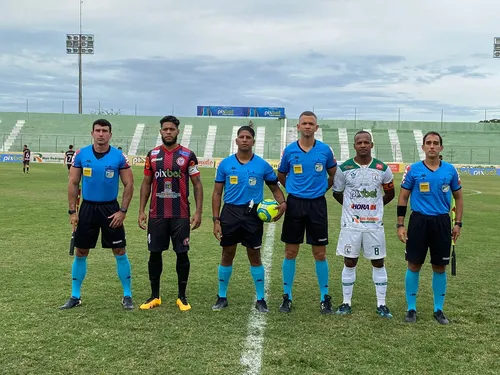 
				
					Sousa vence o São Paulo Crystal por 1 a 0 e garante classificação antecipada para o mata-mata da Série D
				
				