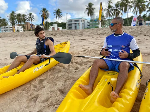 
				
					Projeto gratuito de Canoagem Oceânica na praia de Cabo Branco atrai alunos de outros estados do Brasil
				
				