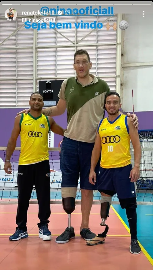 
				
					Ninão inicia carreira de paratleta do vôlei sentado sete meses após amputação da perna
				
				