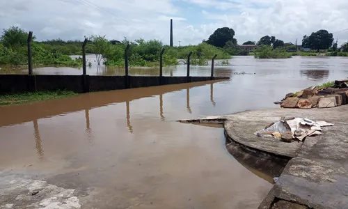 
                                        
                                            Chuvas na Paraíba: alagamentos, deslizamentos e outros impactos são registrados
                                        
                                        