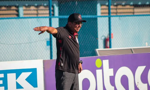 
                                        
                                            Flávio Araújo vê vitória do Altos contra o Campinense como justa: “só vence quem faz gol”
                                        
                                        