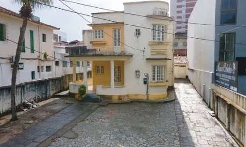 
                                        
                                            Casa onde morou Zé Maranhão vai se tornar a sede do primeiro Museu Brasileiro de Cannabis
                                        
                                        