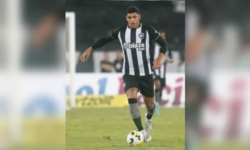 
				
					Luís Henrique anuncia espera pelo 2º filho ao comemorar gol pelo Botafogo
				
				