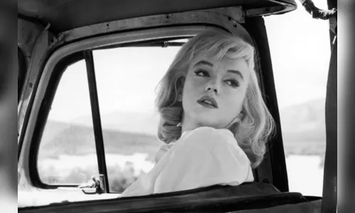 
				
					Marilyn Monroe morreu há 60 anos. A coluna indica cinco filmes e traz música de Elton John para a atriz
				
				