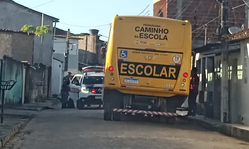 
                                        
                                            Gaeco prende médico por peculato e motorista de ônibus escolar suspeito de estupro na Paraíba
                                        
                                        