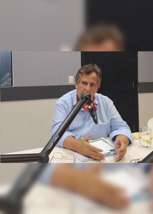 
                                        
                                            Domiciano Cabral nega sumiço da campanha de Pedro e diz que não será vice-figurativo
                                        
                                        