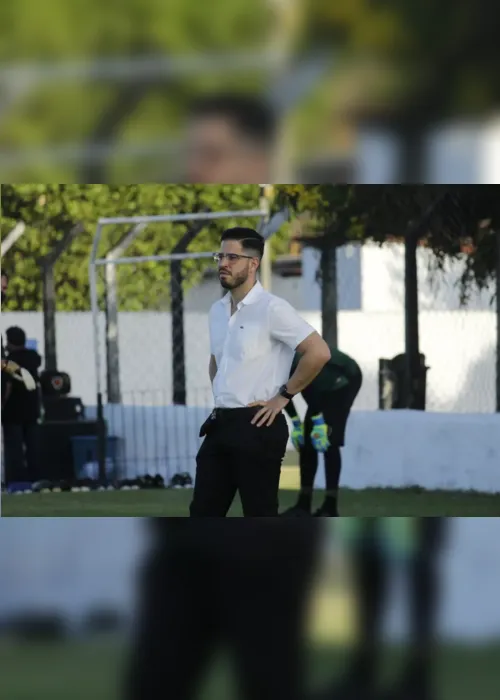 
                                        
                                            Francisco Sales não é mais diretor executivo do Botafogo-PB
                                        
                                        