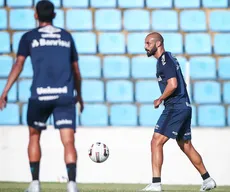 Grêmio inicia preparação para o jogo contra o Náutico, na Série B, sem Thaciano