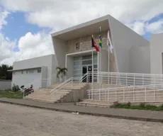 MP aciona ex-gestores por 'fantasmas' em prefeitura paraibana