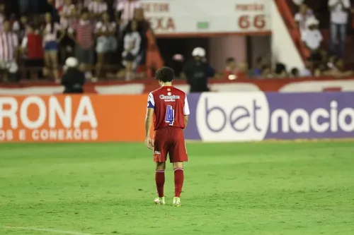 
				
					Após derrota por 6 a 0, Victor Ferraz elege revés contra o Novorizontino como o pior da carreira
				
				