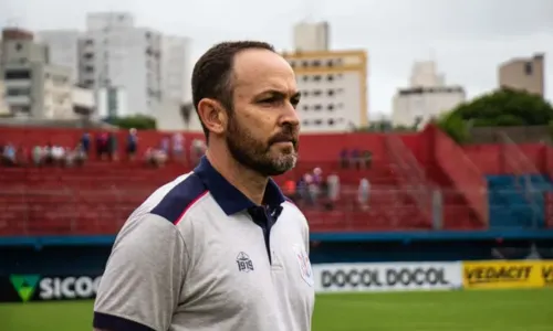 
                                        
                                            Botafogo-PB despista, mas Moisés Egert, de 45 anos, deve ser o técnico do time em 2023
                                        
                                        