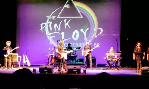 
                                        
                                            Pink Floyd Experience em Campina Grande
                                        
                                        