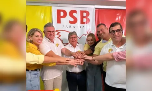 
				
					João Azevêdo recebe apoio de Julian Lemos e 'ressuscita' ex-prefeita Cozete Barbosa na política
				
				